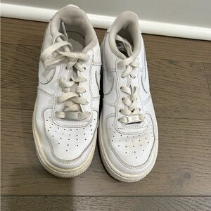 Nike Kids White Low-Top Sneakers